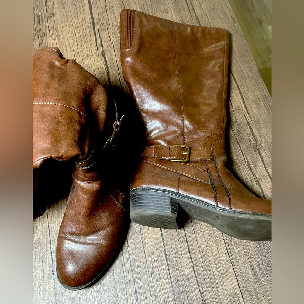 Brown leather calf high boots women’s size 9